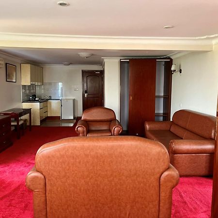 Bomah Hotel Limited Gulu Екстериор снимка
