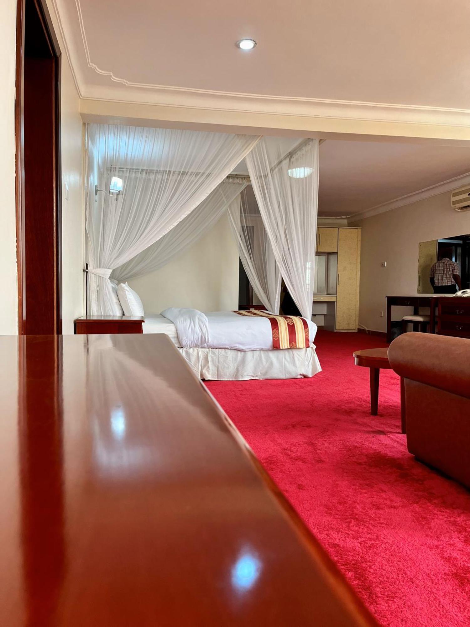 Bomah Hotel Limited Gulu Екстериор снимка